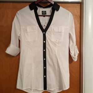 Express The Essentials Button Down